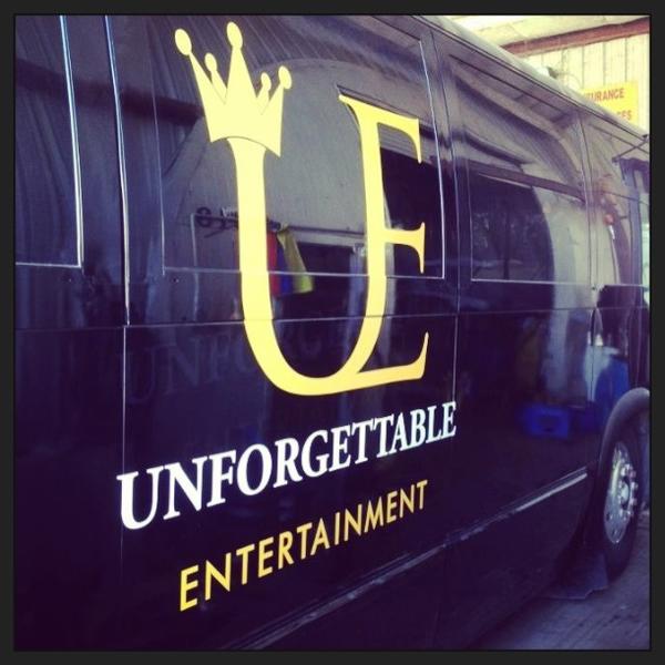 UE_Nights's tweet photo. OFFICIAL ANNOUNCEMENT: WE HAVE OUR VERY OWN PARTY BUS NOW! #TEAMUE http://t.co/XMMKCAQ3