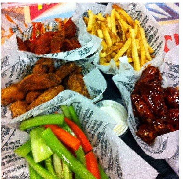 Santa Maria Wingstop (Santamariawings) Twitter