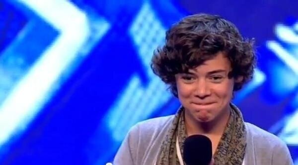 newyorkftharry's tweet photo. "I'm Harry, I'm 16 and I work in a bakery." http://t.co/1A5zcDkP