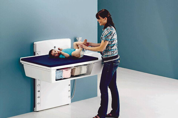 ScanflexUK's tweet photo. 'Giving a lift to everyday life' - Height adjustable shower, changing and nursing benches http://t.co/DKxiPDCP http://t.co/F2YiQiCH