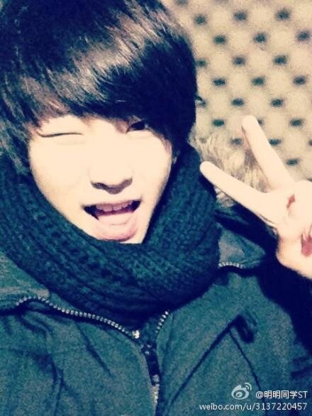 SeventeenGlobal's tweet photo. [130131] Mingming's Weibo update:
Tomorrow and meet with....!
--TOKKIxTOKKI http://t.co/7M3qtRRR