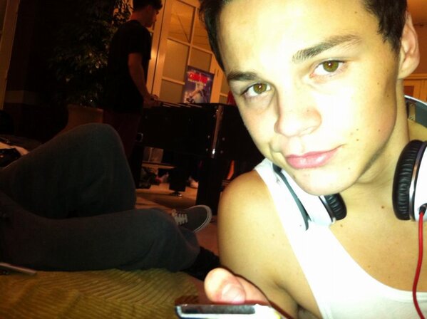 TeamMeysam's tweet photo. Fredje ! *____* http://t.co/Lruwyegd