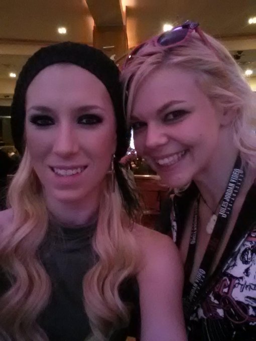 Mimosas with @AliceHoleFrost http://t.co/RVctvSEz<a class="tags" target="_blank" title="On Twitter" href="/?out=eyJ0eXAiOiJKV1QiLCJhbGciOiJIUzUxMiJ9.eyJpYXQiOjE3MjA2OTI0ODQsImlzcyI6InR3cG9ybnN0YXJzLmNvbSIsIm5iZiI6MTcyMDY5MjQ4NCwiZXhwIjoxNzUyMjI4NDg0LCJyZWRpcmVjdF91cmwiOiJodHRwczovL3R3aXR0ZXIuY29tL0FsaWNlSG9sZUZyb3N0In0.1b9Yn2bhfJNvrfoBIC4xQFiRCz4aFtMhAZV3kpFrQWKbKSYuP6_TFzQRmvWDua7xWsKtjcuPXMzjo1yOoIkAhA">@AliceHoleFrost</a><a href="/tag/edc"class="tags"><span>#edc</span></a>