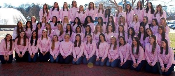 gabby_dorsch's tweet image. so happy to have so many new and beautiful sisters, especially @hugh_STEPHner3 #pledgeclass #axo