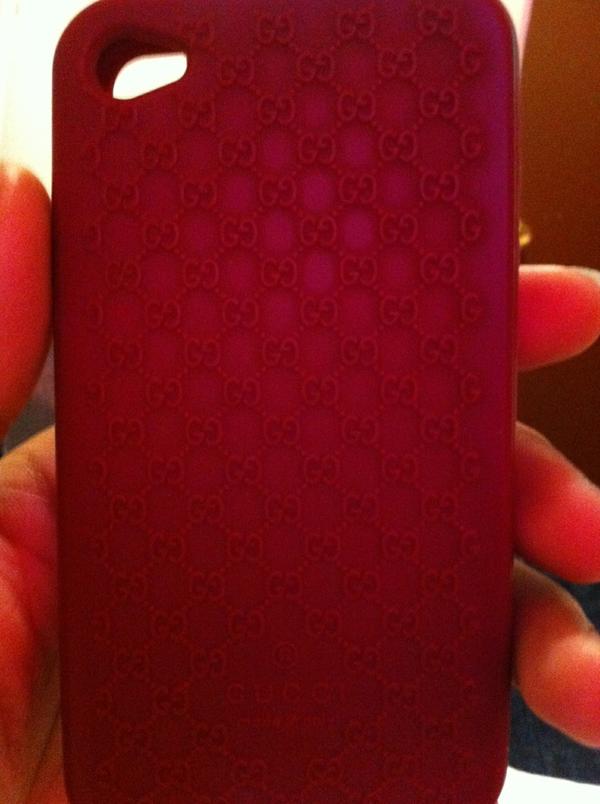 ScottDeontae's tweet photo. Just got my Gucci case 4 my iPhone http://t.co/rbxYSTuu