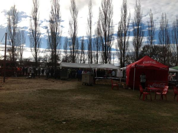 Avila_CyL's tweet photo. Ya estamos en el #CrossCiudadAvila comienzan los preparativos para la carrera, http://t.co/JlACIW3q