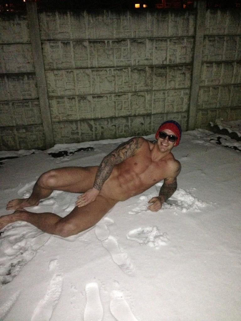 BBC9XIcCIAIf5hM.jpg:large