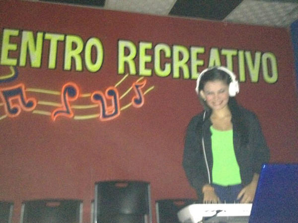 DjFannyMusic's tweet photo. http://t.co/THTEW3dW