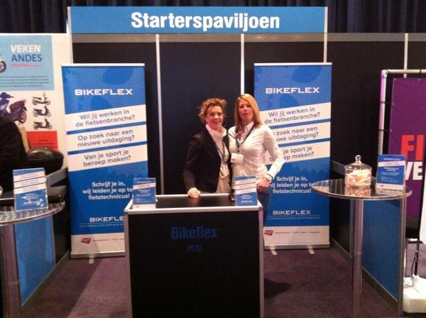 bikeflex's tweet photo. #fietsvak #Bikeflex stand!! http://t.co/byOmEEga