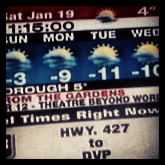 fakedontfolllow's tweet image. It was 6°c yesterday and now on Tuesday it's going to be -11 maybe even more! #canadianweatherproblems