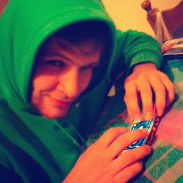 kerasakigr's tweet image. @Dimitra_Vl @makmamouris Dj tsikos #iphone_application