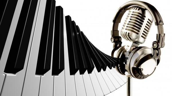 FEELING_RADIO's tweet photo. ESTAREMOS 24/7 EN VIVO TRASMITIENDO DESDE LA LINEA DEL ECUADOR http://t.co/abMfvgrV