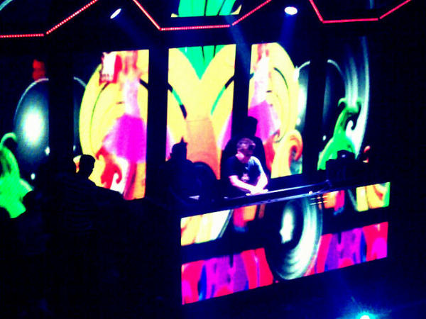 butterfactorykl's tweet photo. Joachim Garraud's set was just sensational! #weloveasia #afterparty #tbfkl #getbuttered #sunday http://t.co/uGK5TF95