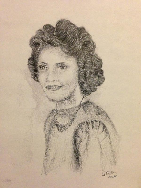 DDeanScribbles's tweet photo. Old sketch I found...portrait of my Nan, copied from a picture taken on her 18th birthday http://t.co/EGvdZeFH