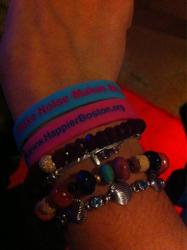 Make_Noise_'s tweet photo. #MAKENOISE http://t.co/mmv6R0vJ