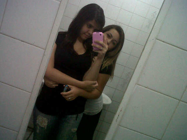 _dudasays's tweet photo. Te amo muuuuitoooo tets @_stearantes http://t.co/EcktME5H