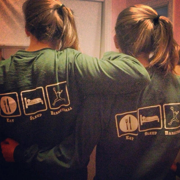 NoemieAbdo's tweet image. Eat, Sleep, Basketball #prepschoolproblems  #morelike #scproblems @jesstomeo4