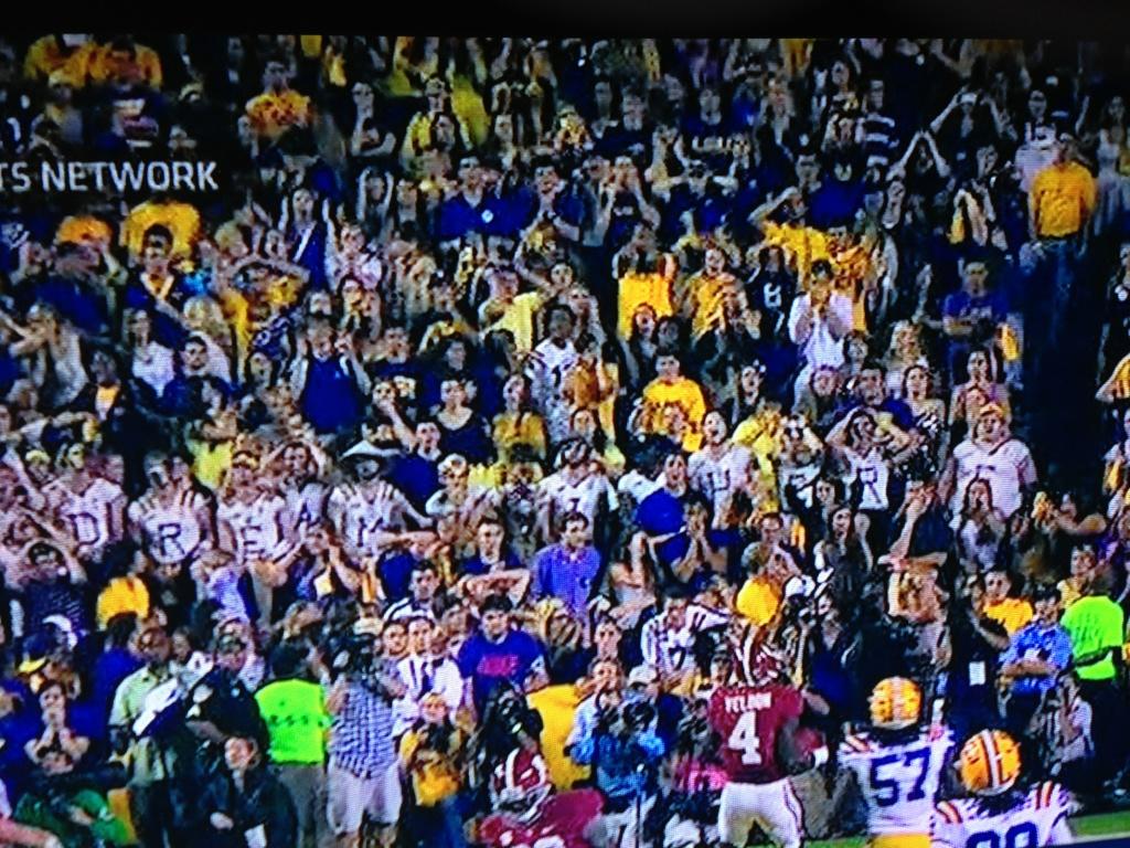 BBGy0vaCIAIZDwg.jpg:large