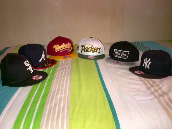 bboymeaty's tweet image. Hmmm... Which New Era cap to start my week with? @captivitysa
