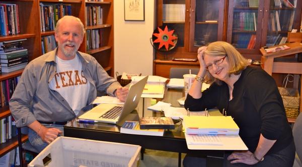 SnowProf's tweet image. Steve Reese &amp;amp; Pam Shoemaker #SnowProf finishing their book Mediating the Message in the 21st Century #MTM21.