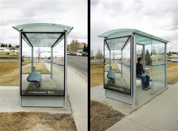 TrueCookingLove's tweet photo. Het zou je maar gebeuren als de bus hierdoor gewoon door rijd haha! http://t.co/uNvzKRsI