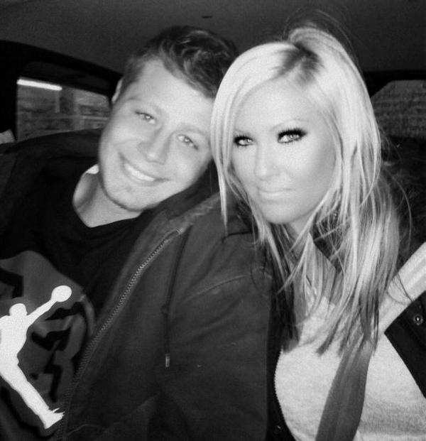 MinStreich's tweet photo. My love <3 http://t.co/RQK0yRW