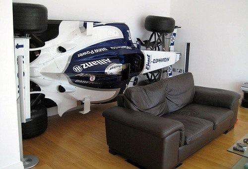 OctaneHair's tweet photo. nice wall art! http://t.co/V0gRh5BD