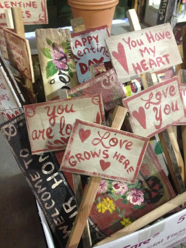 Valentines Day Signs arrived!