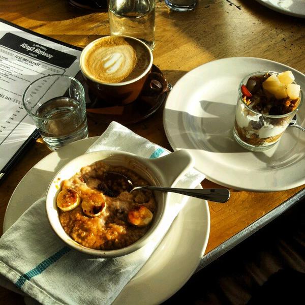 Breakfast at Kings Highway in desert morning sun - Ace Hotel Palm Springs: <a href="/acehotel/">Ace Hotel</a> <a href="/stumptowncoffee/">Stumptown Coffee</a>
