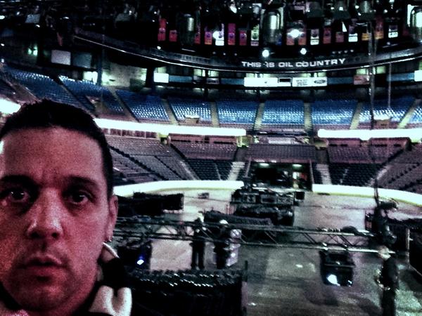 strombo's tweet photo. Soaking up the glorious history of this barn in Edmonton. Getting set for tonight with @Oprah. @Northlands #yegOprah http://t.co/HTHPJ3km