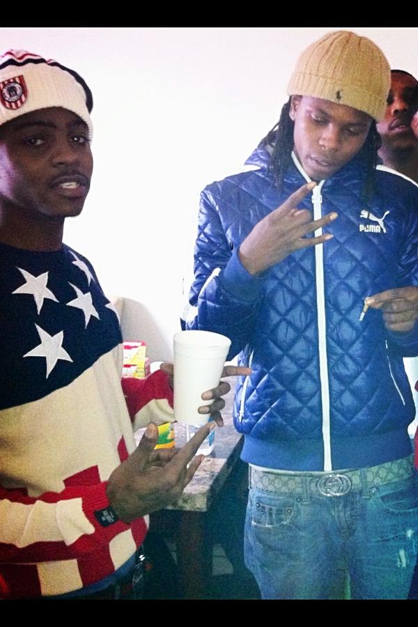 Astronaut_Tot's tweet photo. @Astronaut_Tot: Cooling It At God Video Shoot @killatwilla92  Super Turned Up Smoking Dope Leaning Out #FlyStars http://t.co/0Pzt2YB7