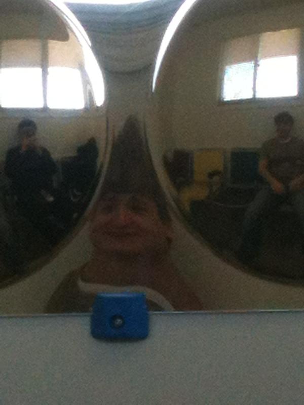 theRealHardon's tweet photo. @cooper1170  atleast I'm not a cone head #getoffme http://t.co/ni8mqAWQ