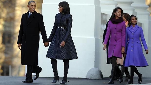 Minami Dnp ナースプラクティショナー In Hawaii ミシェルオバマといえば おしゃれでも有名 毎回多くの ファッション関係者も注目 今日のドレスも素敵 娘ちゃんのカラフルなケイトスペードのコートもかわいい Http T Co Yrihugkx Twitter