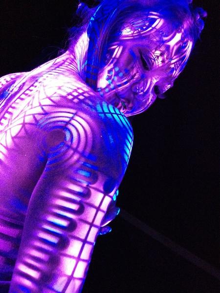 eyelevelstudio's tweet image. Created in Los Angeles December 2012

Model: Annie Tang