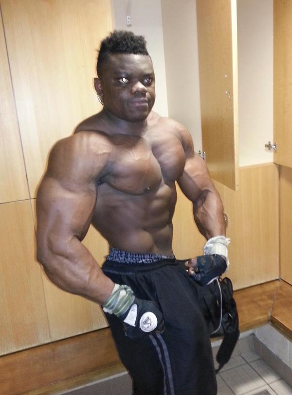 FigureFITT's tweet photo. Going hard http://t.co/S78KdDrn