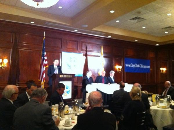 Wrapports's tweet image. Chicago Sun-Times at the City Club of Chicago luncheon. @Suntimes
