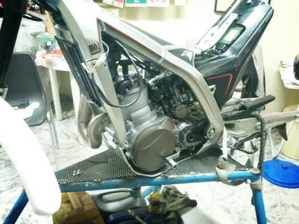 Dandole su toke magico!! Aunque ya lleva tmbien lo suyo de fabrica!! Gracias paco!!