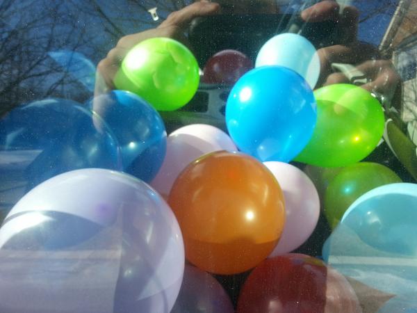 MurphBrockmurf's tweet photo. who put all these in my truck http://t.co/V4XljRfu