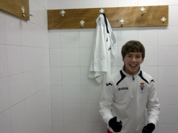 C.D.Bezana tweet media