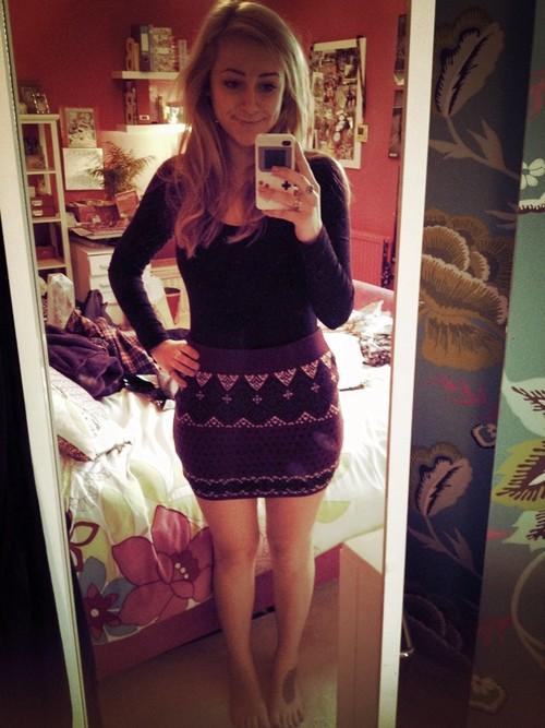 Lottewells_ tweet picture