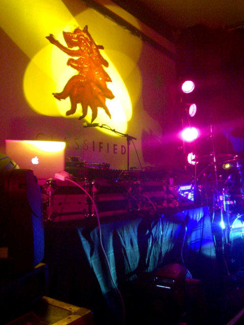 kenykchong's tweet photo. Exclusive listening session about to go down @thebaitshop #thisisClassified http://t.co/sJODmESf