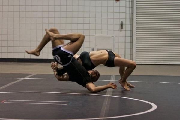 CatZingano's tweet photo. Practice doesn't make perfect,perfect practice makes perfect. @ufc @phenommgt @danimalbentz @malignantmatt @danawhite http://t.co/DTZK6TsK