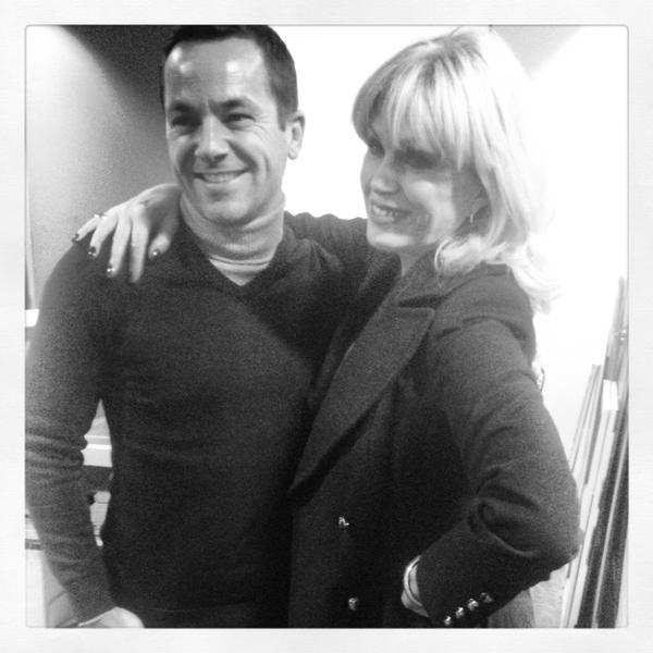 MikeyMelis's tweet photo. Lumley Love! @joannalumley #joannalumley
http://t.co/0IBVEWrr http://t.co/O1cmwFzS