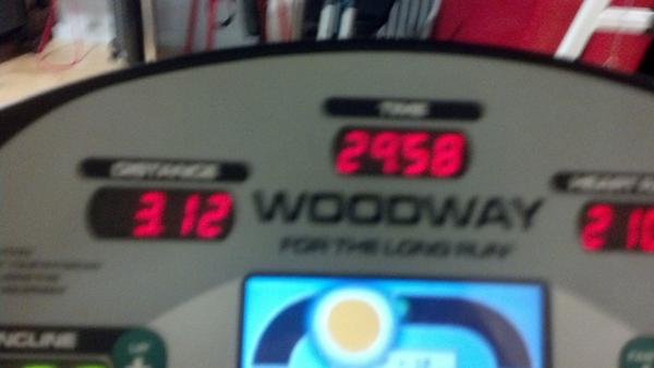 TeamToolTime's tweet photo. @jonathanhculver ran a leisurely 5k, who on @TeamToolTime is faster? #2bytuesday http://t.co/nPDvUVE7