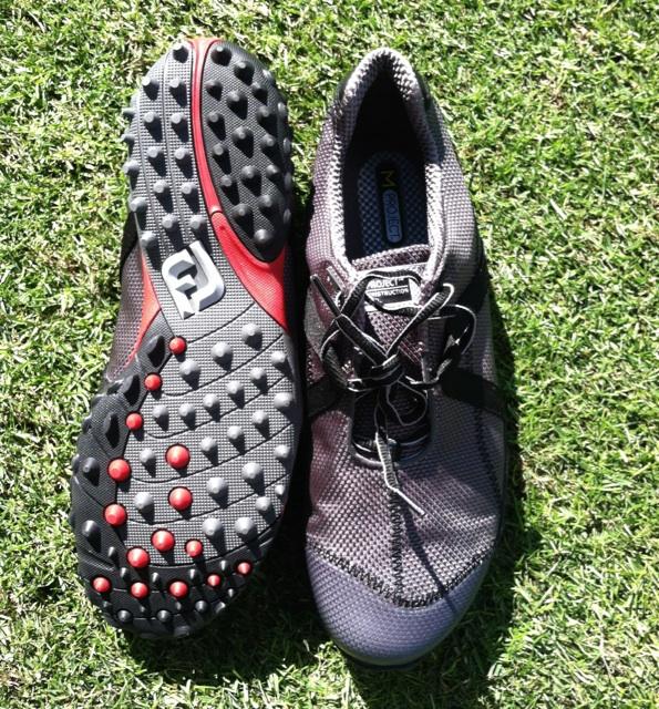 GolfDigest's tweet photo. FootJoy's new M:Project shoes have a super low profile, designed to activate your feet during the swing. #PGAShow13 http://t.co/vEiW50Bw