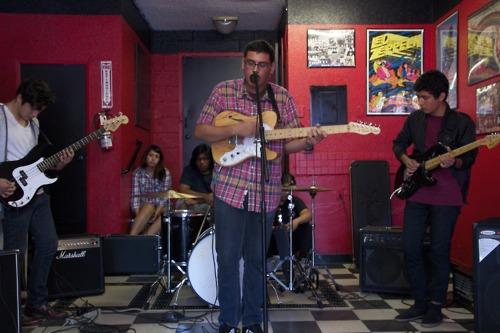 Spoken_Folks's tweet image. #Throwbacck! #tattooshop #Spokenfolks