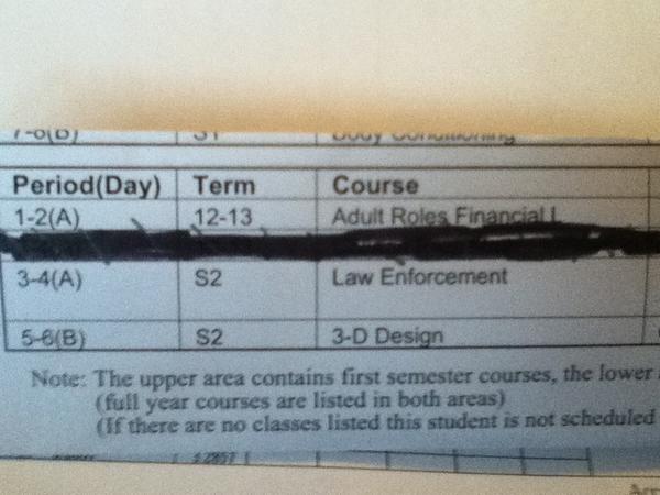 TristanM_21's tweet image. My schedule for the rest of the year!!! #3classes #loveinit 👌