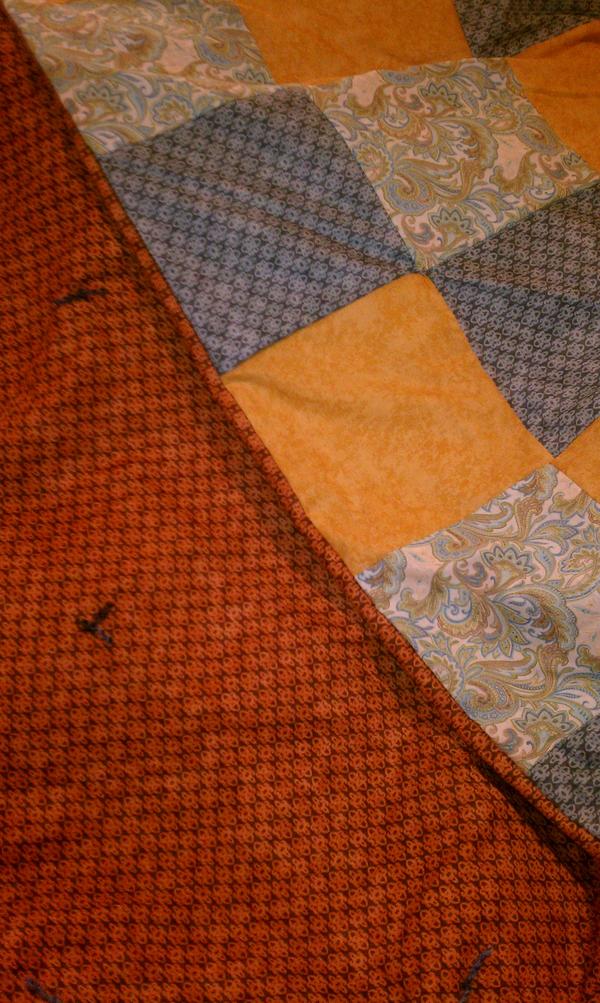 Sending off a quilt to Az for my parents. Feeling inspired by @LuluBeasLounge to make some upcycled ones