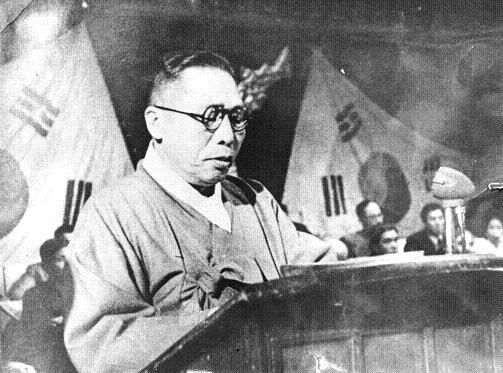 한국역사&친일파봇 #역사바로세우기 tweet media