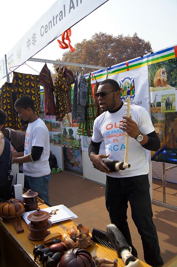 WHU_China's tweet photo. Pictures Taken on The Seventh Wuhan Luojia Autumn International Culture Festival http://t.co/oh5HCqj8